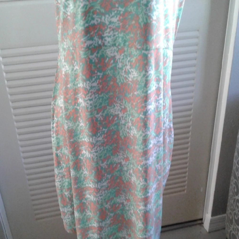 Columbia Teal and Coral Patterned Top - Picture 3 of 8